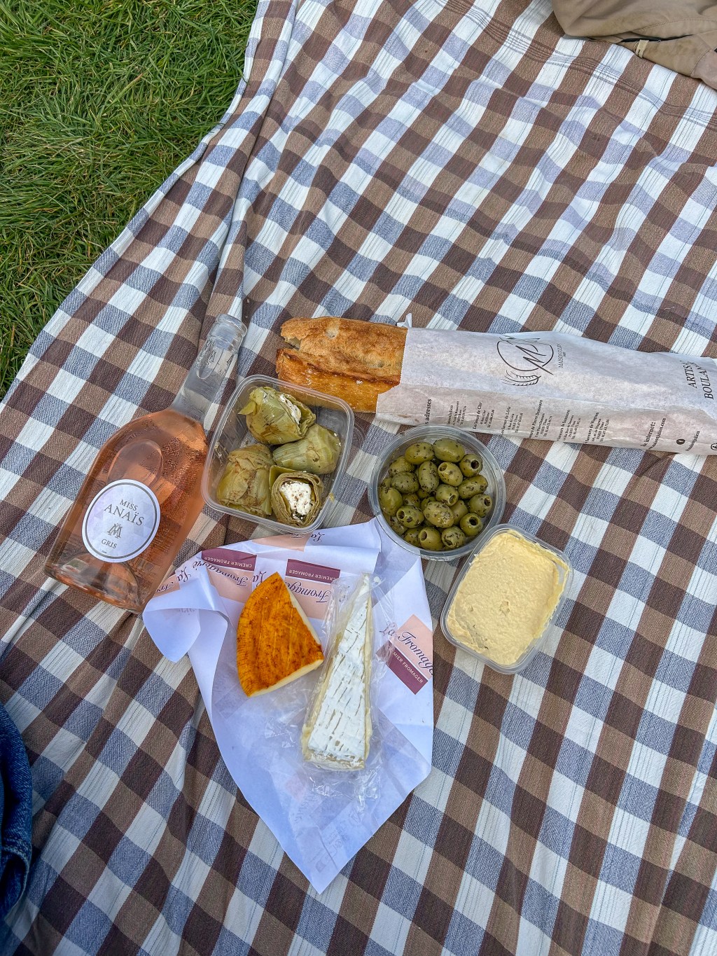 How to Eat and Drink Your Way Through&nbsp;Paris